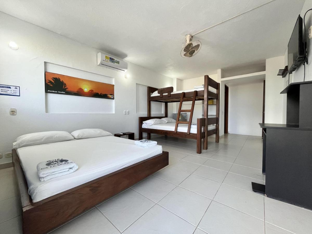 Hotel La Fragata โกเวญาส ภายนอก รูปภาพ