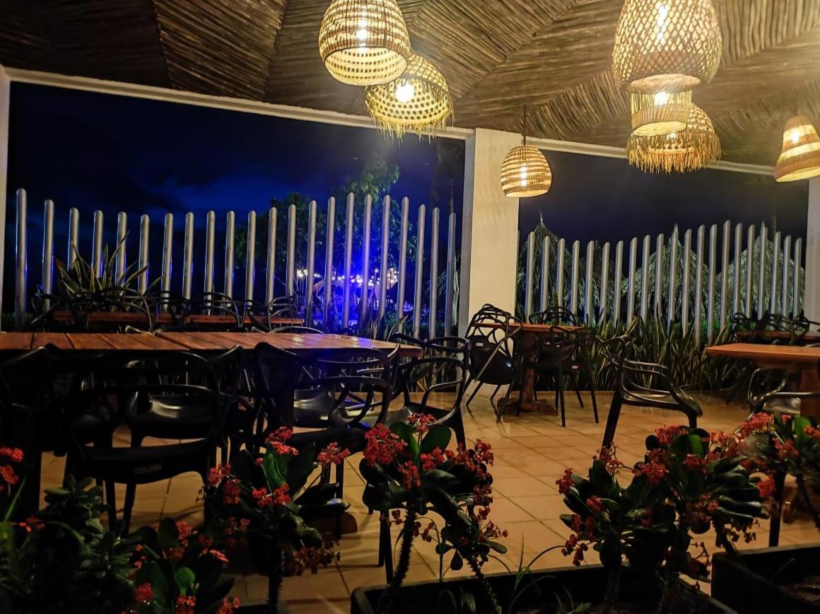 Hotel La Fragata โกเวญาส ภายนอก รูปภาพ