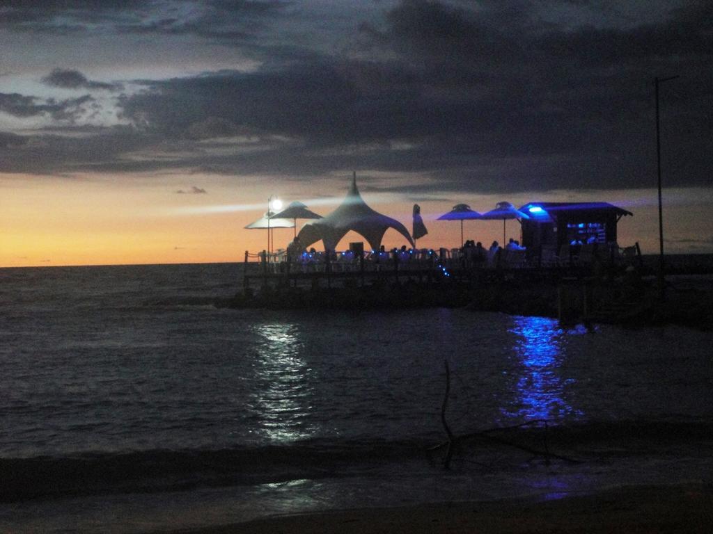 Hotel La Fragata โกเวญาส ภายนอก รูปภาพ