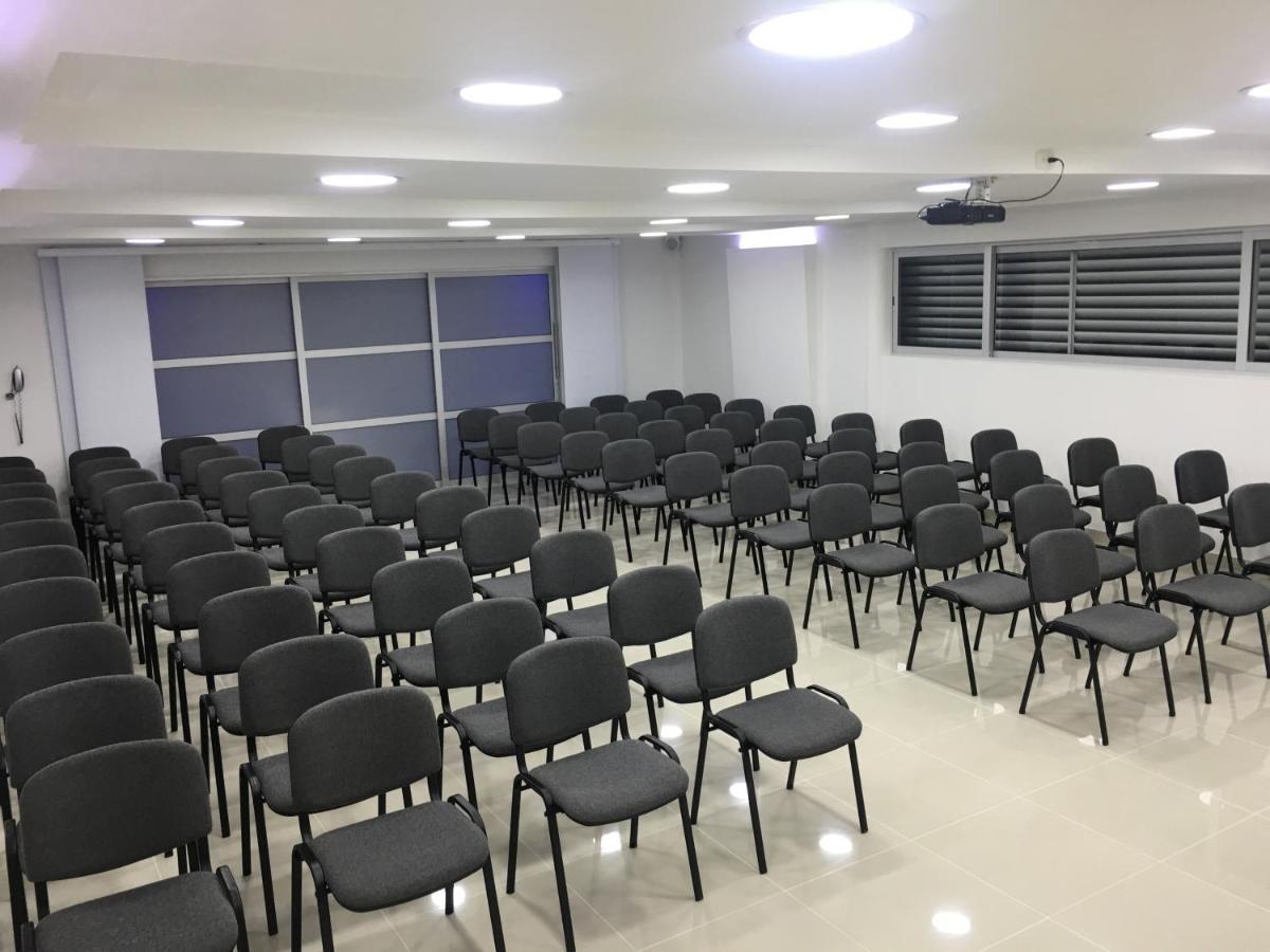Hotel La Fragata โกเวญาส ภายนอก รูปภาพ
